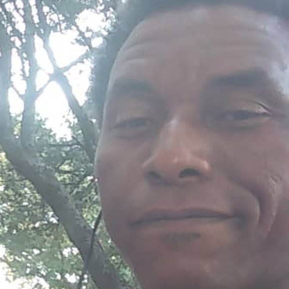 Hello to all,I'm Tyrone Smith,single,funny,love meeting new people - Picture 2 of 16